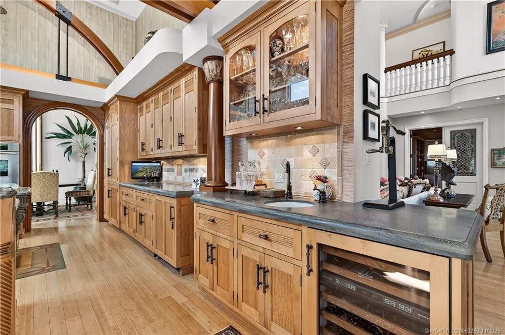 Wet Bar and Beverage / Wine Cooler