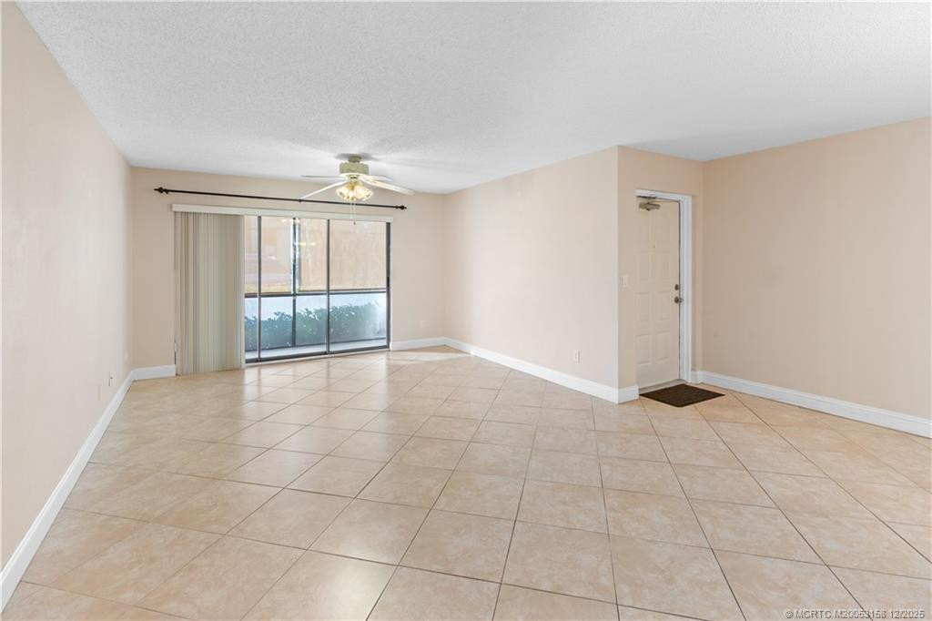 1935 SW Silver Pine Way #117-D1, Palm City FL - photo 8 of 32