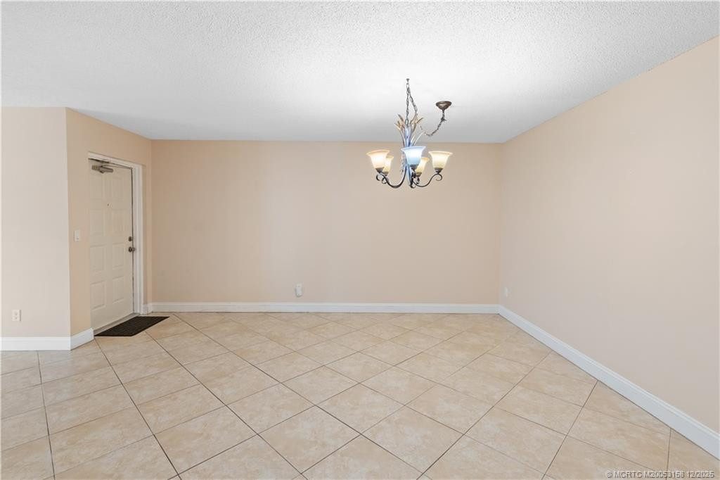 1935 SW Silver Pine Way #117-D1, Palm City FL - photo 9 of 32