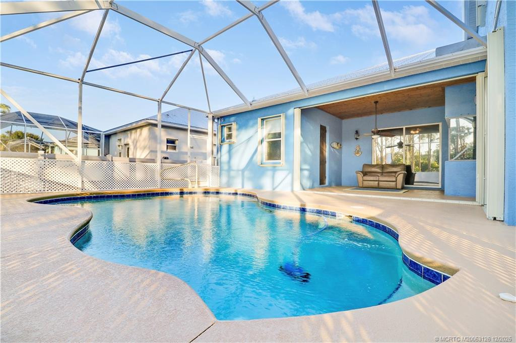 Photo 3 at 2260 Windemere Drive, Jensen Beach