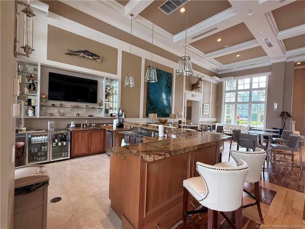 Clubhouse Bar