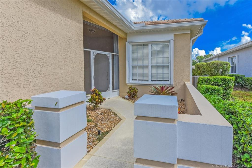 Front Entry way at 1741 SW Willowbend Lane, Palm City