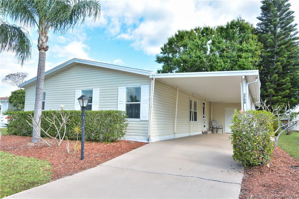 3708 Hydrilla Court home for sale in The Preserve At Savanna Club