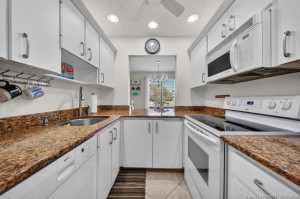 GRANITE COUNTERTOPS