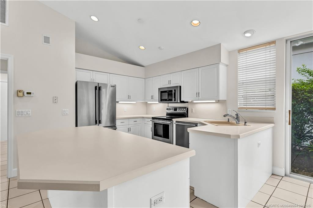 Photo 6 at 13005 Harbour Ridge Boulevard, Palm City