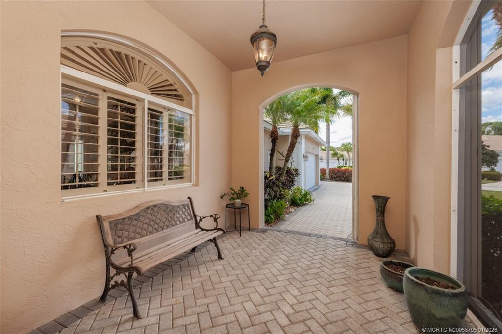 2379 SW Manor Hill Drive, Palm City FL - photo 6 of 86