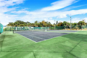 Clubhouse tennis