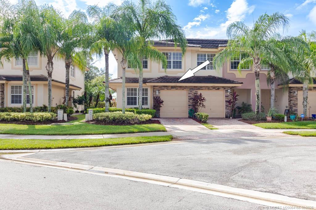 Photo 3 at 356 SE Bloxham Way, Stuart