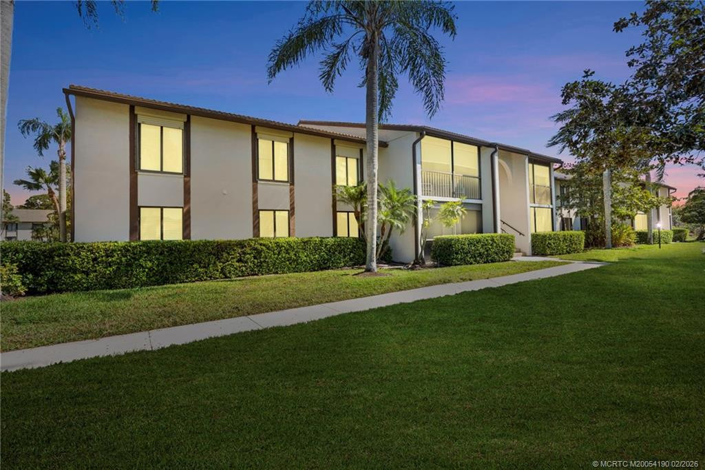 1635 SW Silver Pine Way H1, Palm City – sold