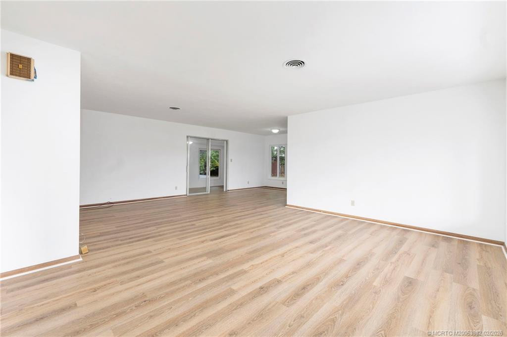 Photo 7 at 208 Riomar Drive, Port St. Lucie