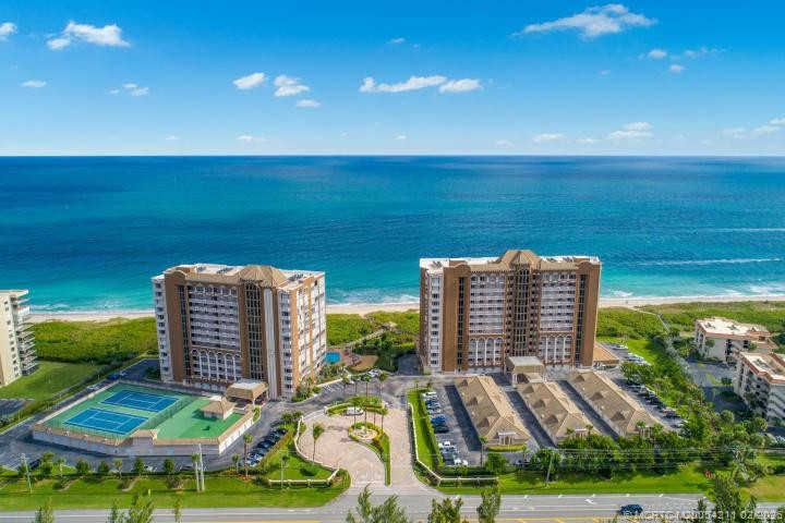 4180 N Highway A1A 805B, Hutchinson Island – sold