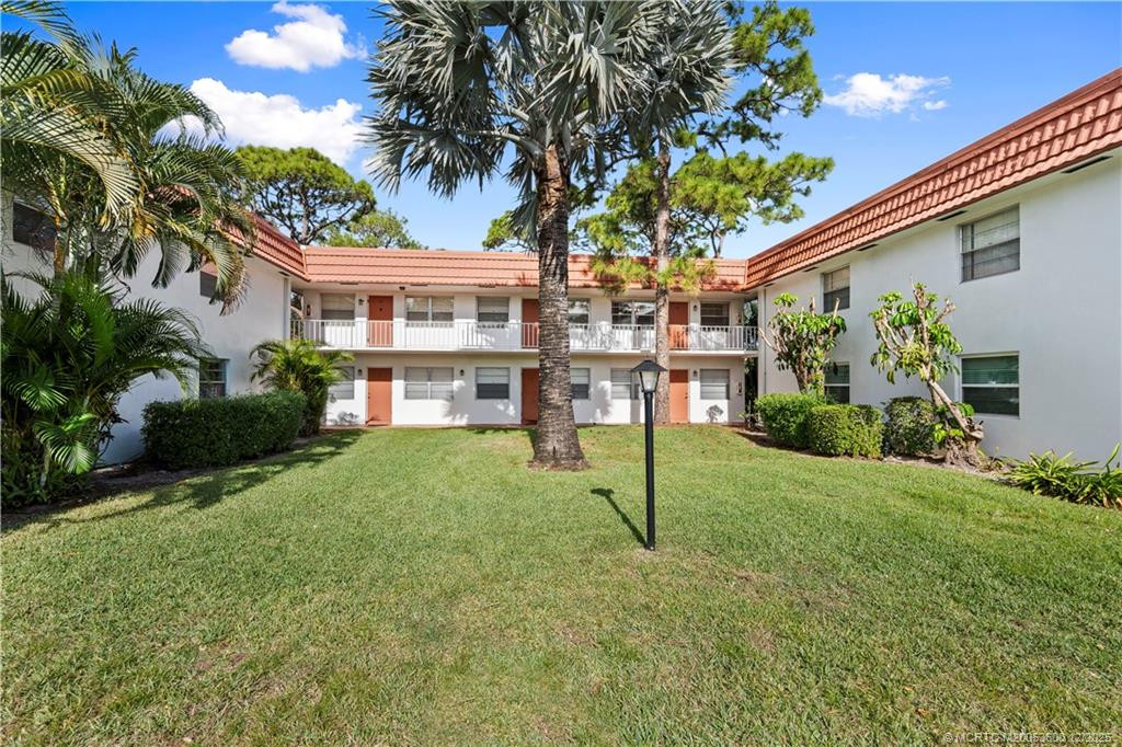 Property photo for 2600 SE Ocean Boulevard EE12, Stuart, FL 34996