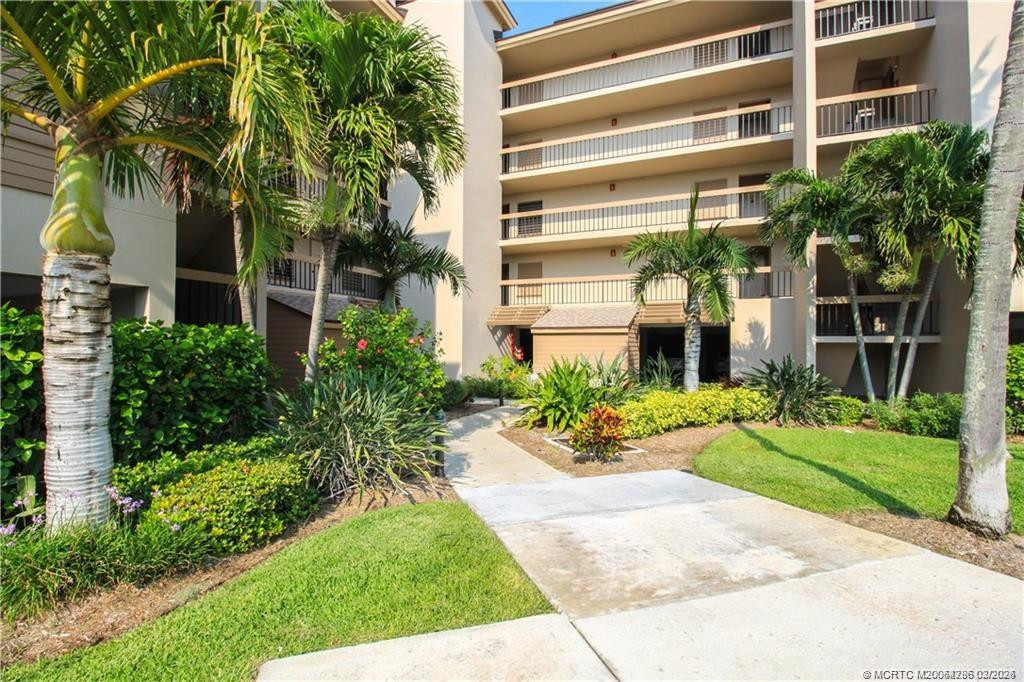 2641 NE Ocean Boulevard 101, Stuart, FL 34996 in Stuart - property photo 2