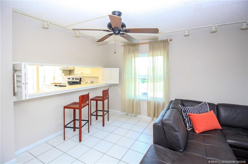 2641 NE Ocean Boulevard 101, Stuart, FL 34996 in Stuart - property photo 3