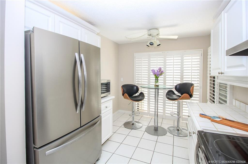 2641 NE Ocean Boulevard 101, Stuart, FL 34996 in Stuart - property photo 5
