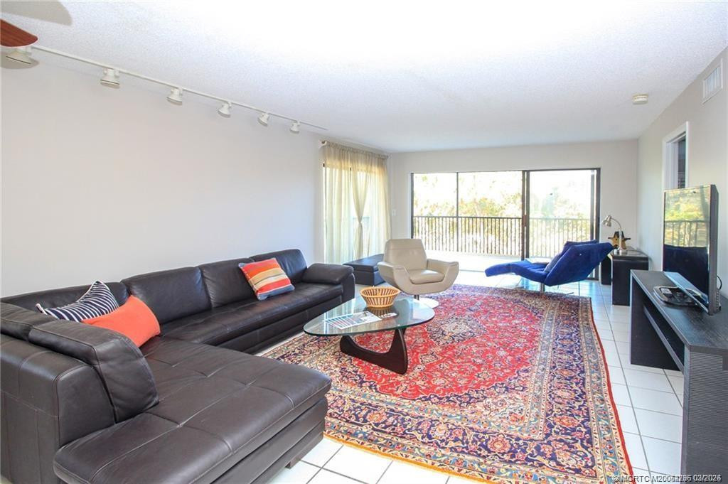2641 NE Ocean Boulevard 101, Stuart, FL 34996 in Stuart - property photo 7