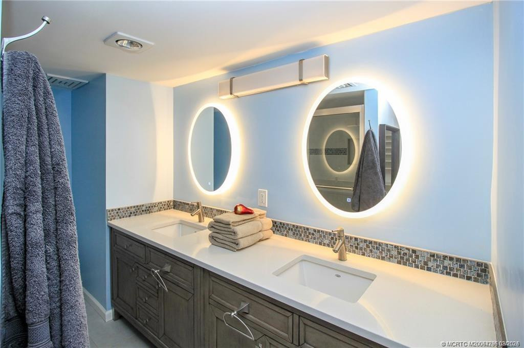 2641 NE Ocean Boulevard #101, Stuart FL - photo 13 of 33