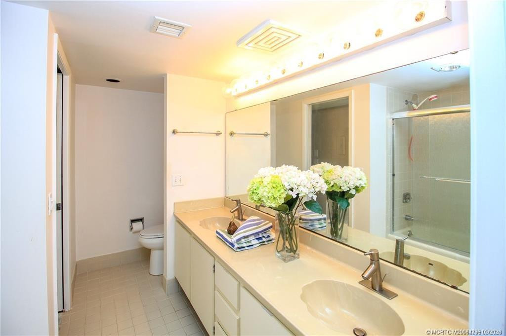 2641 NE Ocean Boulevard #101, Stuart FL - photo 18 of 33