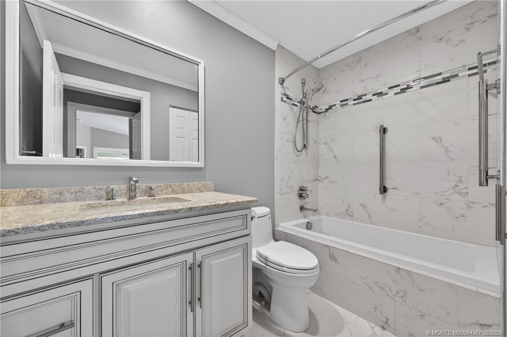 Guest bath.