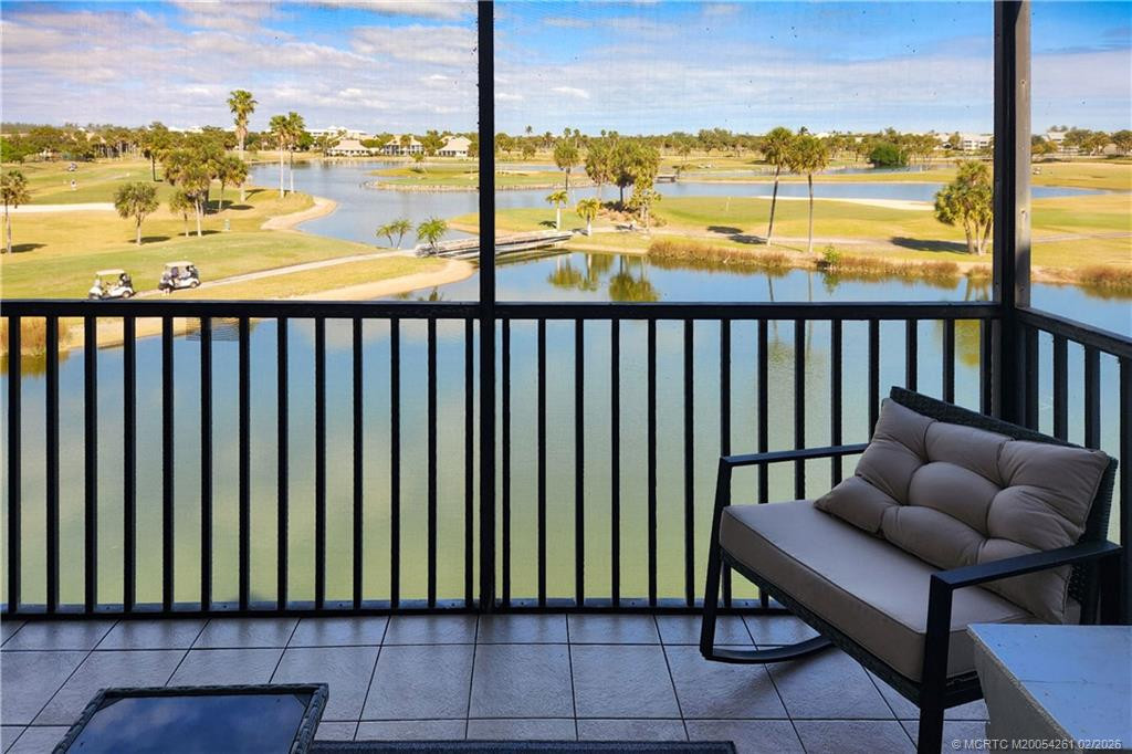 40 NE Plantation Road 403, Stuart – sold