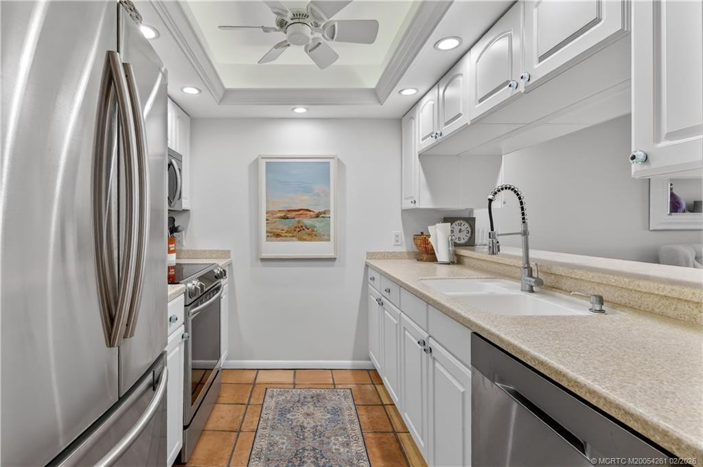 SS appliances & Corian countertops at 40 NE Plantation Road 403, Stuart