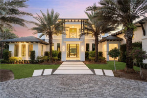 210 Bears Club Drive, Jupiter, FL 33477