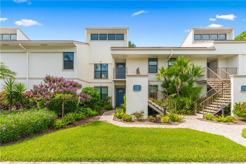 13212 Harbour Ridge Boulevard 6B, Palm City – sold