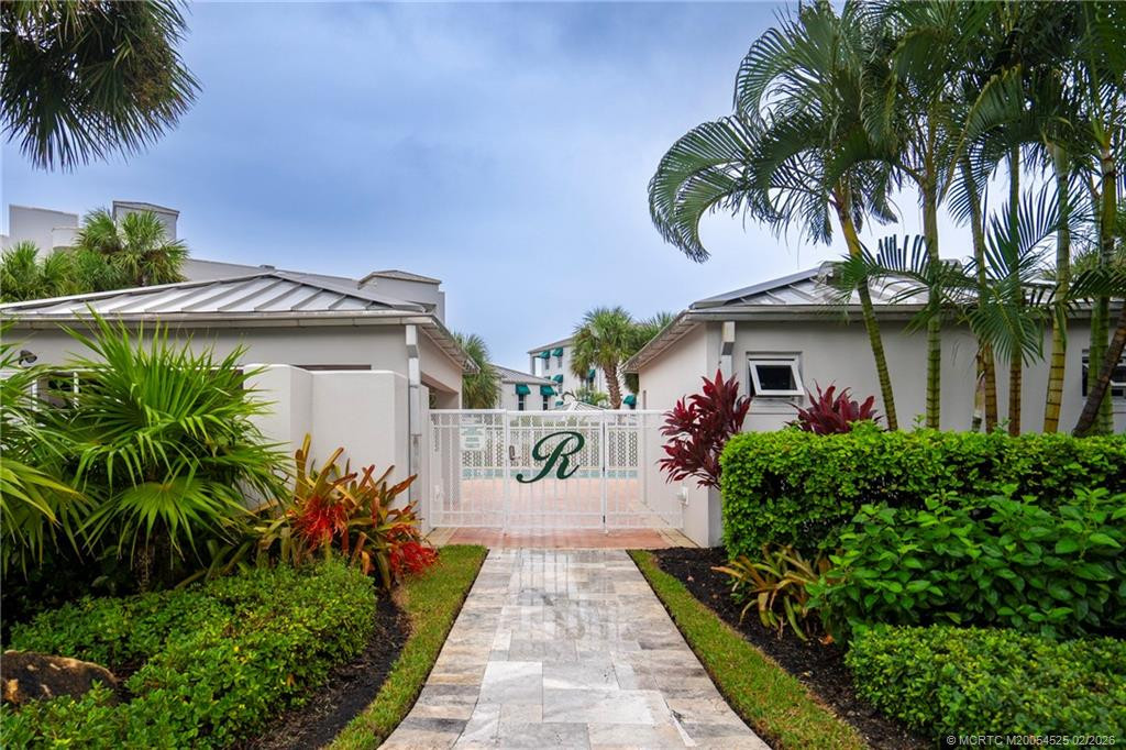 Photo 6 at 184 NE Edgewater Drive 1206, Stuart