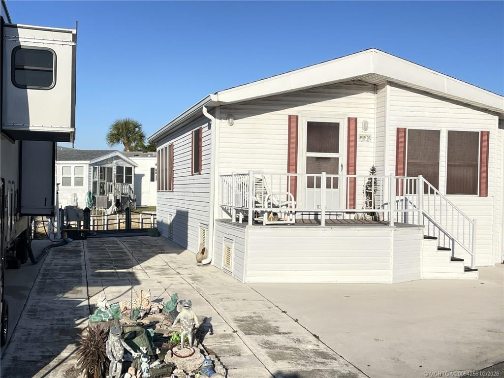 Photo 3 at 1224 Nettles Boulevard, Jensen Beach