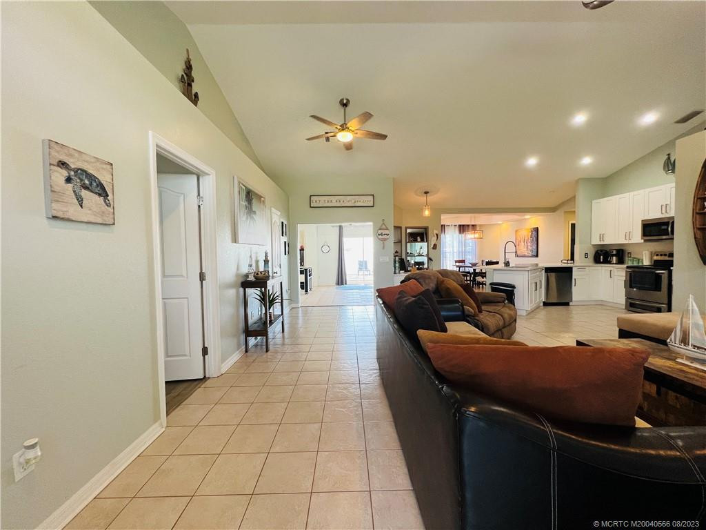 Photo 4 at 1309 Carlton Court, Fort Pierce