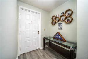 Engineered wood flooring