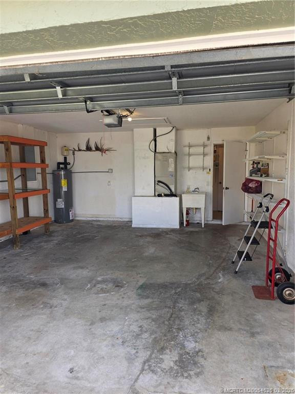 3 bedroom Single Family Residence at 2692 SW Altamira Avenue, Port St Lucie Sec 35, Port St. Lucie — photo 2