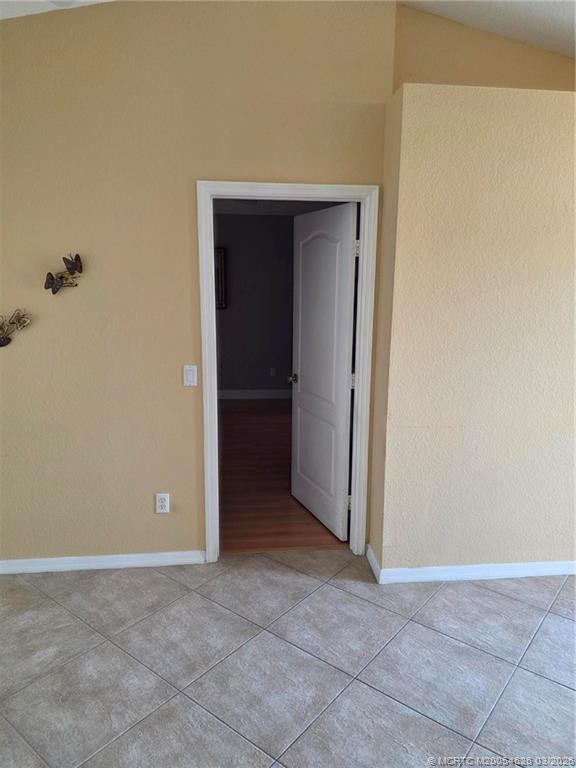 2692 SW Altamira Avenue, Port St. Lucie FL - photo 16 of 30
