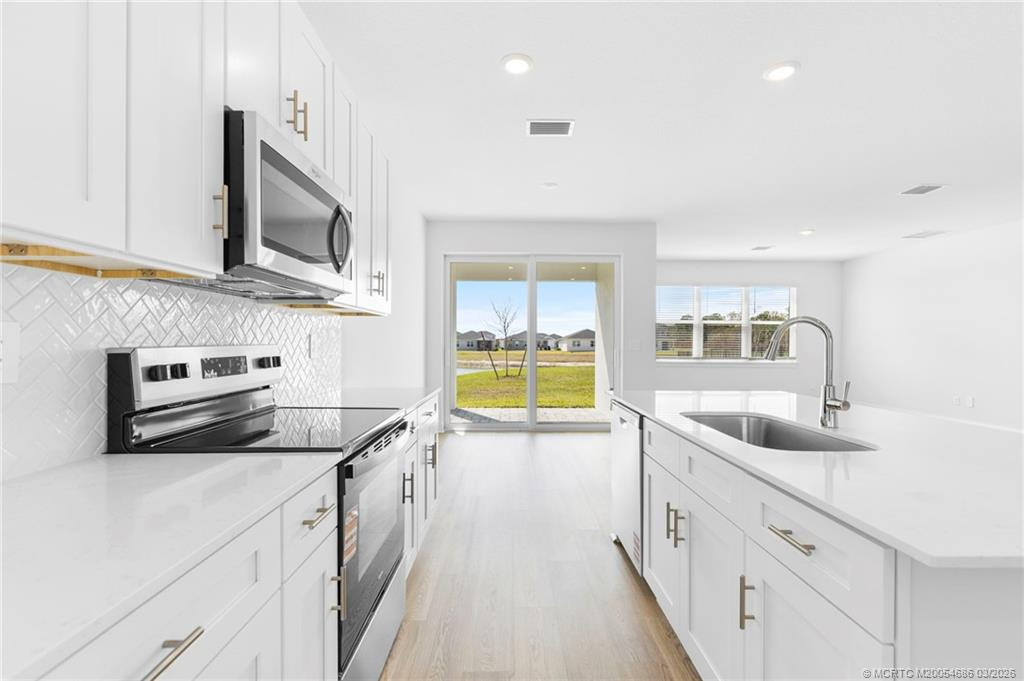Photo 3 at 11310 NW Blockbird Drive, Port St. Lucie