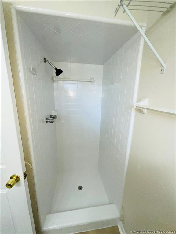 Photo 8 at 204 N 28th Street, Fort Pierce