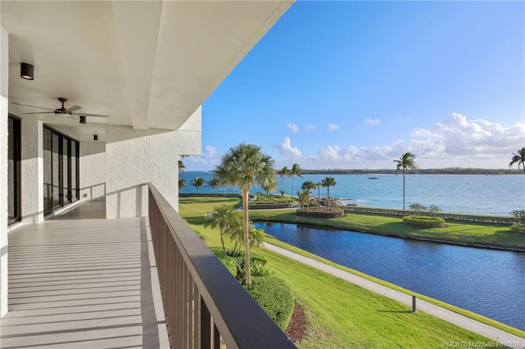 Photo 6 at 2818 SE Dune Drive 2307, Stuart