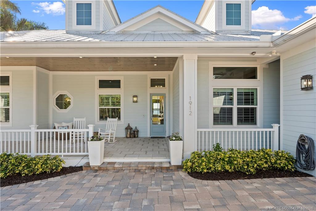 Photo 4 at 1912 NW Cove Circle, Stuart