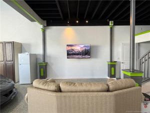 Relax in the lounge