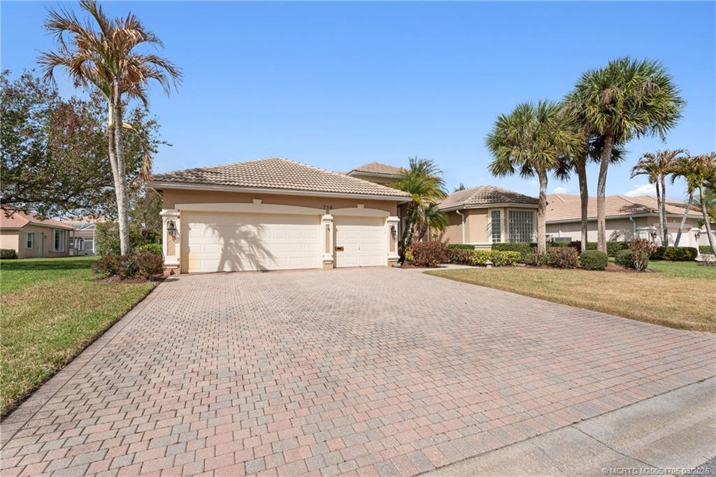 Photo 3 at 758 SW Blue Stem Way, Stuart