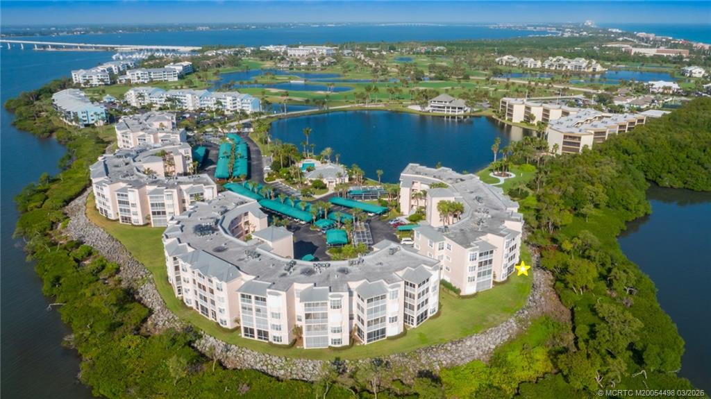 5799 NE Island Cove Way 1106, Stuart – sold