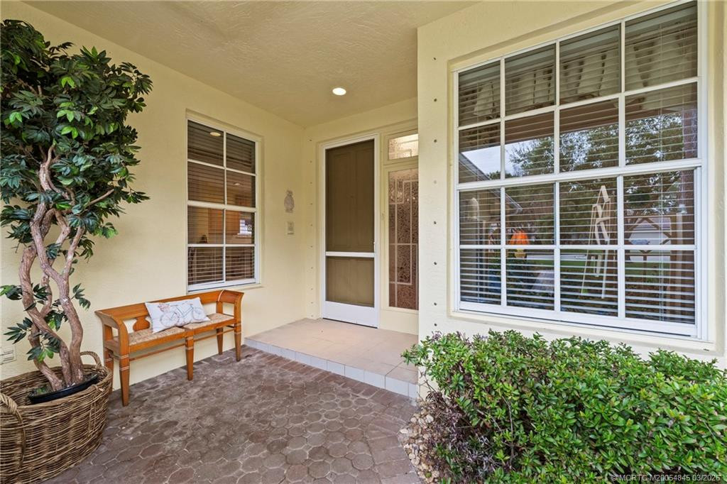 Courtyard entry at 3510 SE Cambridge Drive, Stuart
