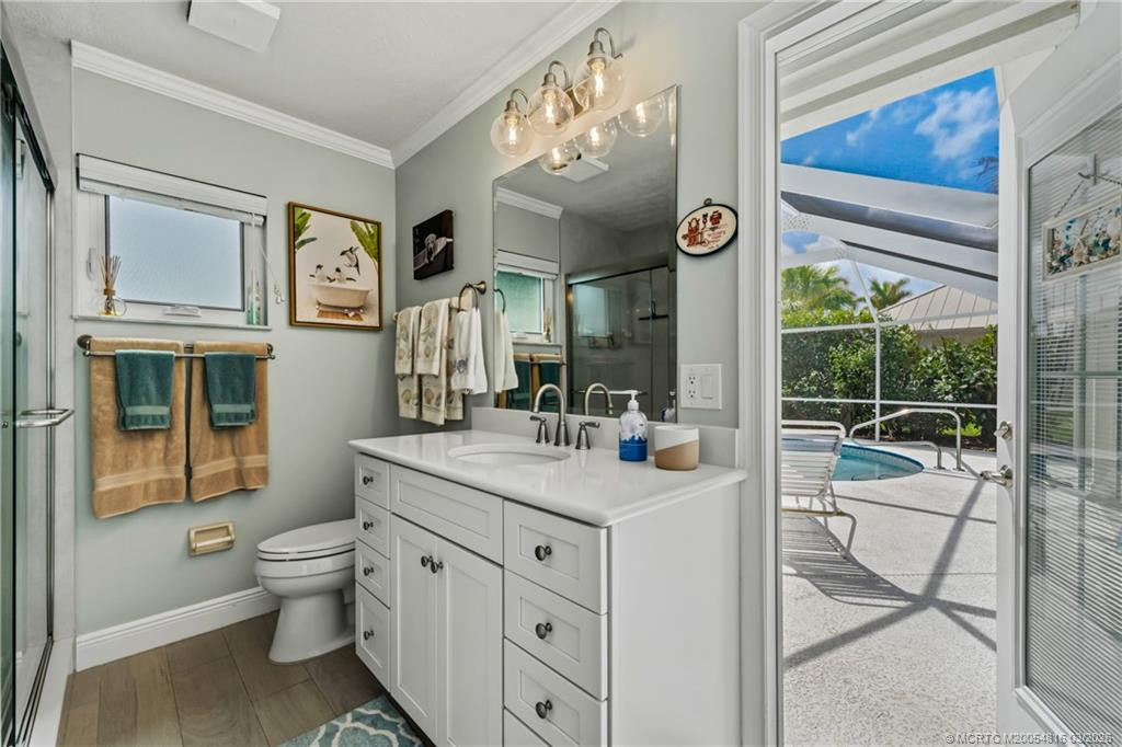 Guest and cabana bath