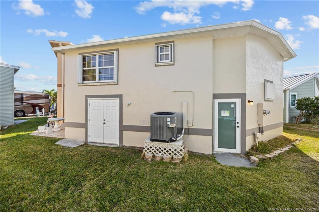 Photo 4 at 561 Nettles Boulevard, Jensen Beach