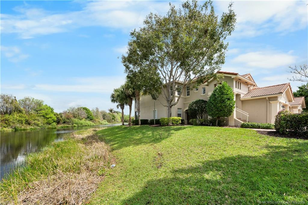 Photo 4 at 691 SW Glen Crest Way, Stuart