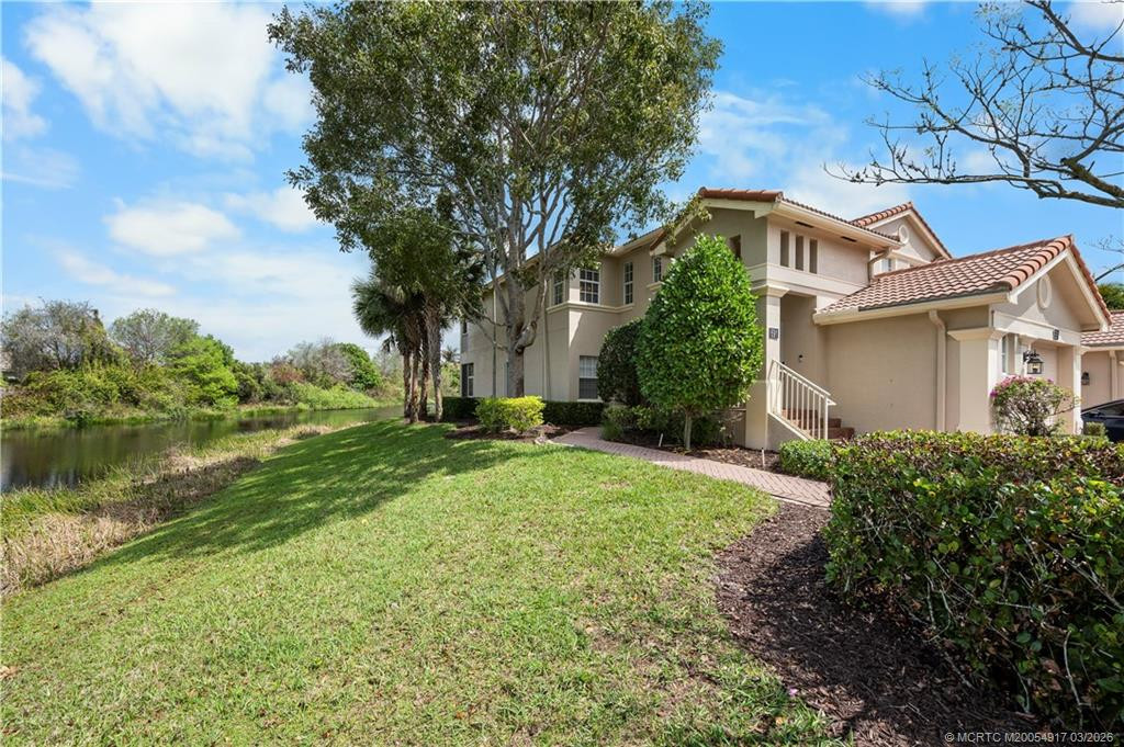 Photo 5 at 691 SW Glen Crest Way, Stuart