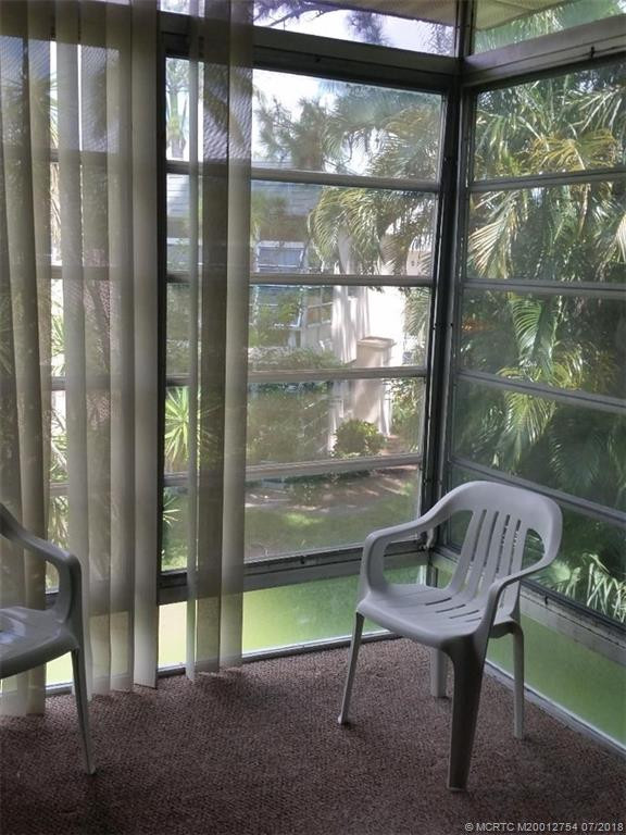 Enclosed balcony