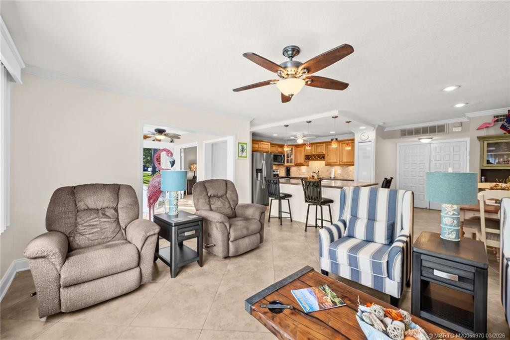 1800 SE Saint Lucie Boulevard 9-102, Stuart, FL 34996 in Stuart - property photo 5