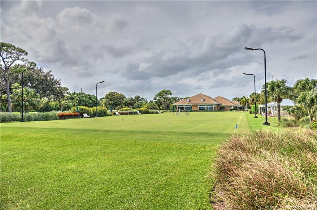 Golf | Putting Green at 7006 SE Winged Foot Drive, Stuart