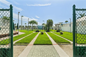 Photo 32