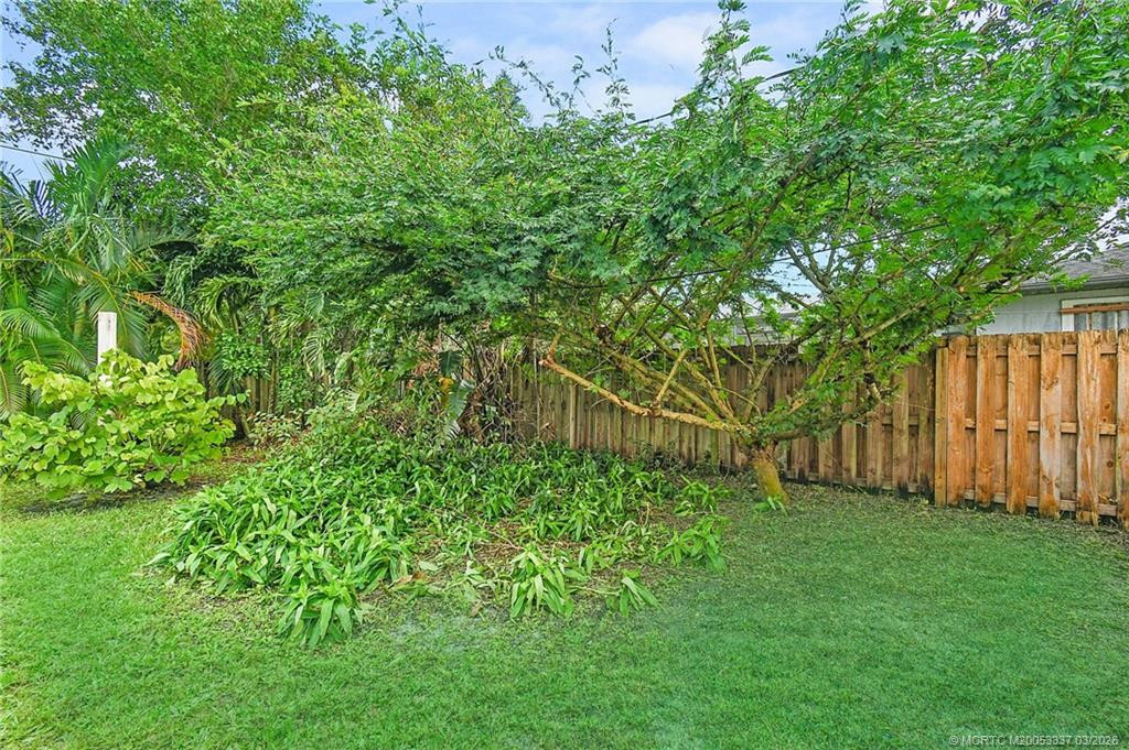 Photo 8 at 1925 SW Sylvester Lane, Port St. Lucie